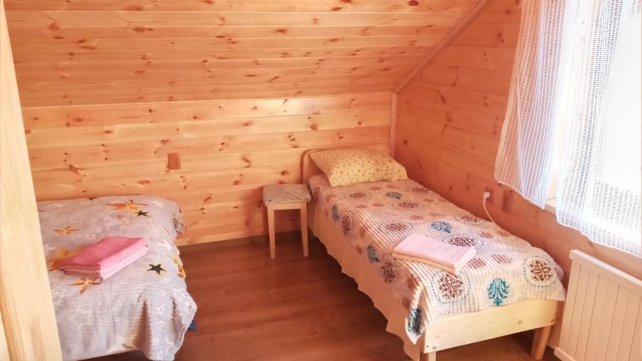 Біля Лісу Шале З Двома Спальнями Slavske Exteriör bild