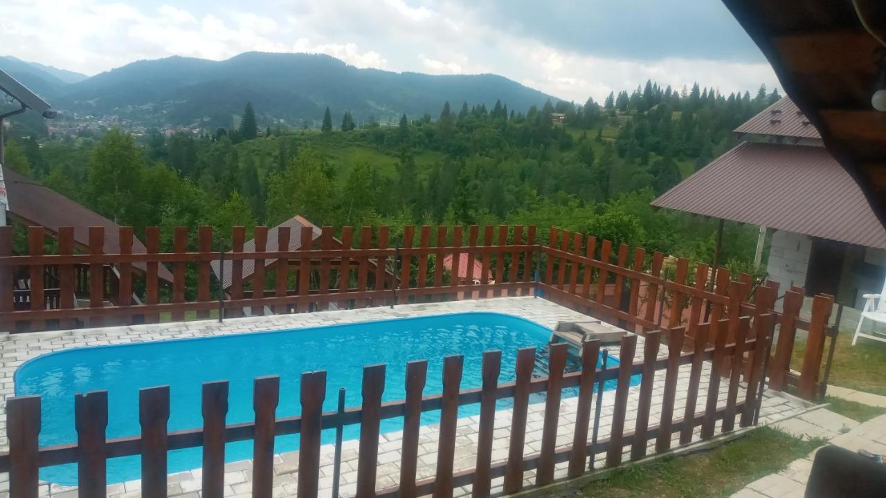 Біля Лісу Шале З Двома Спальнями Slavske Exteriör bild